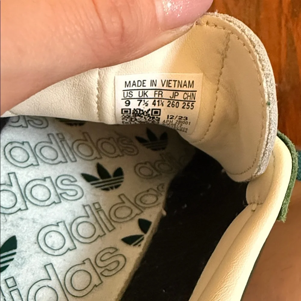 Adidas samba Green and Cream Sneakers women size 9 men size 7.5 - Picture 6 of 6